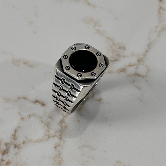 Men’s Hex and Onyx Statement Ring - Picture 7 of 9